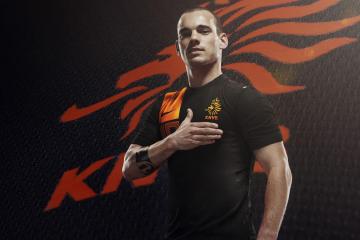 开云体育APP下载-大场面先生恩比德，当冰山在风暴中执舵