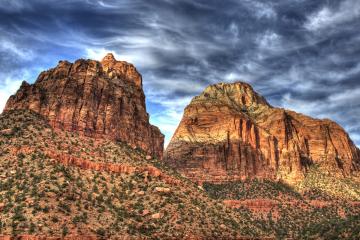 开云体育APP下载-黄蜂对阵火箭，英格拉姆狂飙46分刷新纪录，青年军对决见证新时代崛起