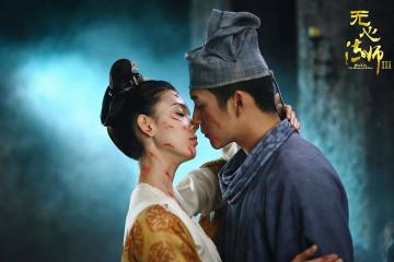 开云体育登录-开拓者稳舵破篮网，拉文关键三分定乾坤