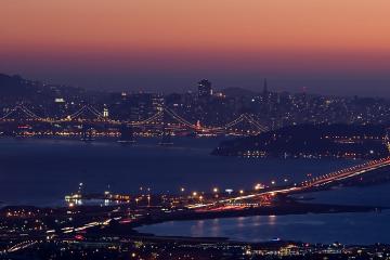 开云下载-伊萨克的巅峰之战，法兰西铁骑如何终结哥伦比亚的不败神话