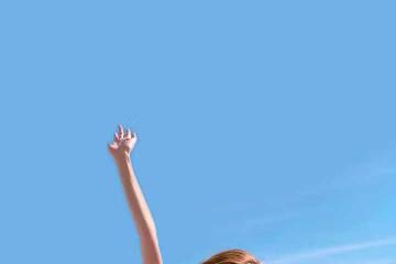 开云体育-掘金以金砖之稳粉碎开拓者，但关键先生的徽章为何落在了东契奇的肩头？