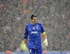 开云体育平台APP-逆袭与主宰，国际米兰决胜时刻击沉黄色潜水艇，孙兴慜末节风暴诠释王者归来