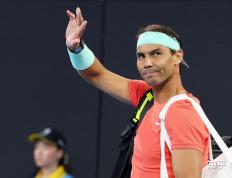 开云体育官网-西班牙网球队轻取英国网球队，纳达尔绝境逆转的简单介绍