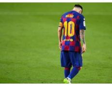 开云平台-里昂翻盘尤文，苏亚雷斯高光表现