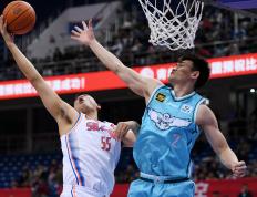 开云体育-火箭鏖战四川队，郭艾伦带队取胜