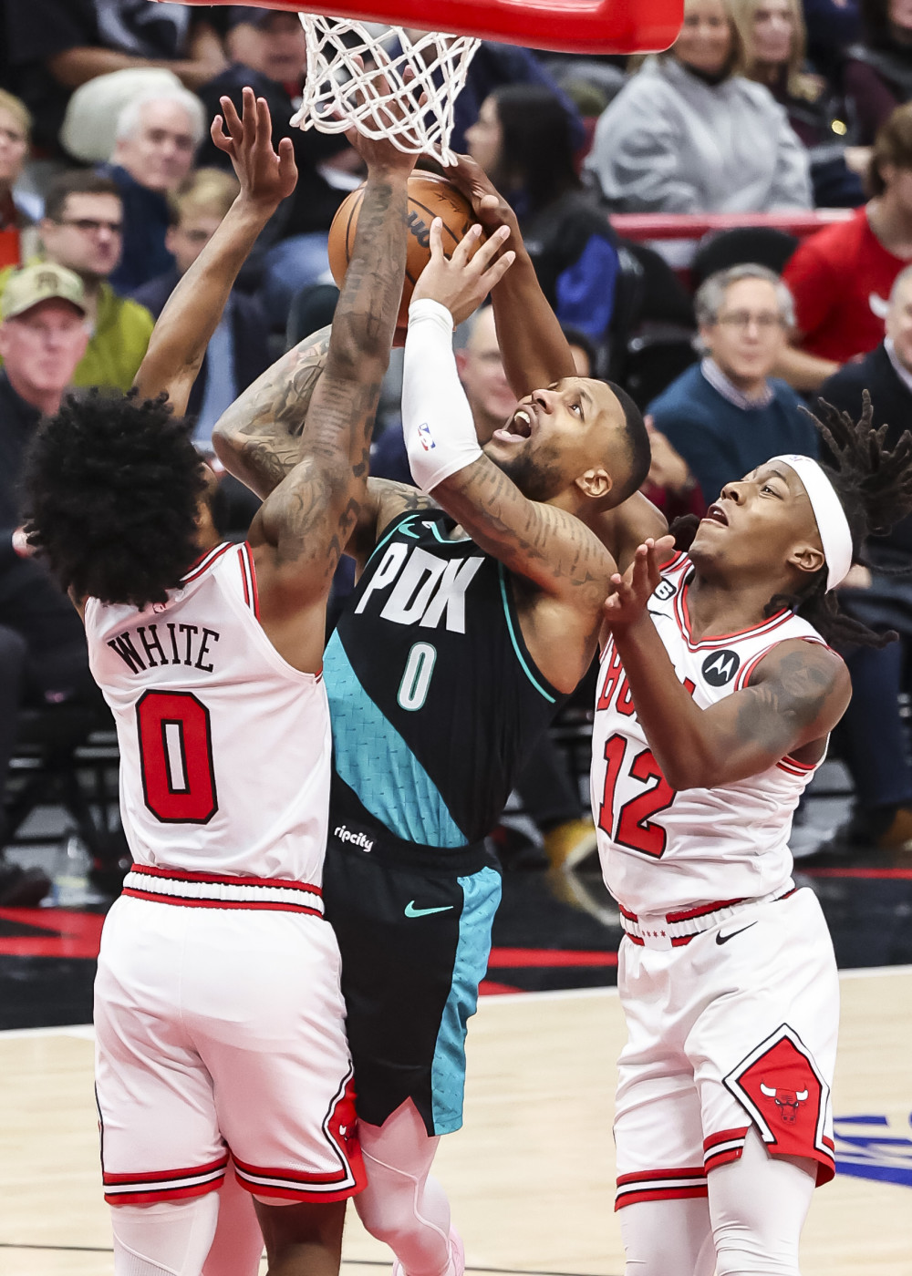 开云官网-公牛横扫开拓者，拉文狂砍28分的简单介绍