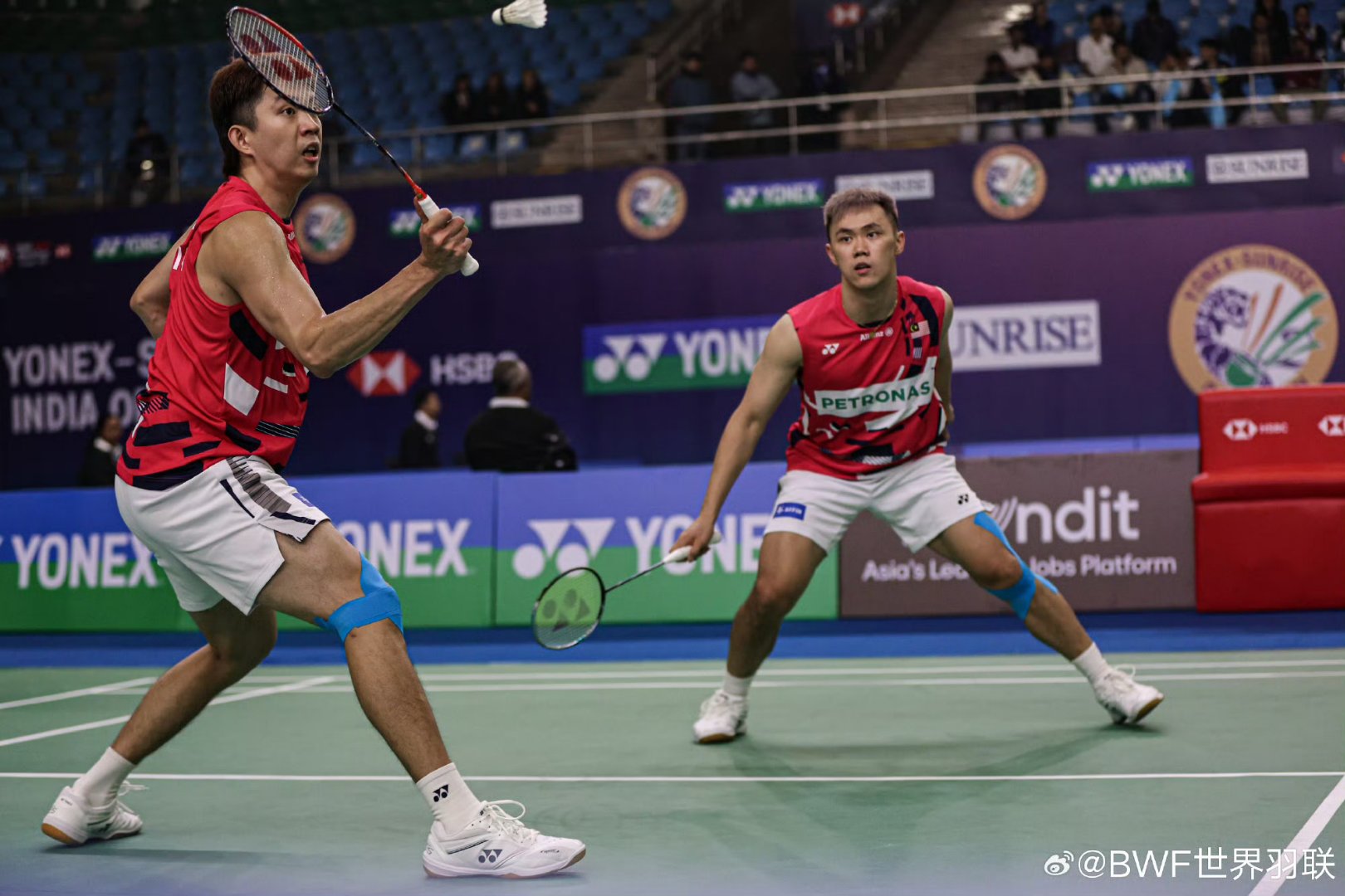 开云平台-印尼羽毛球队鏖战马来西亚羽毛球队，安赛龙关键制胜的简单介绍