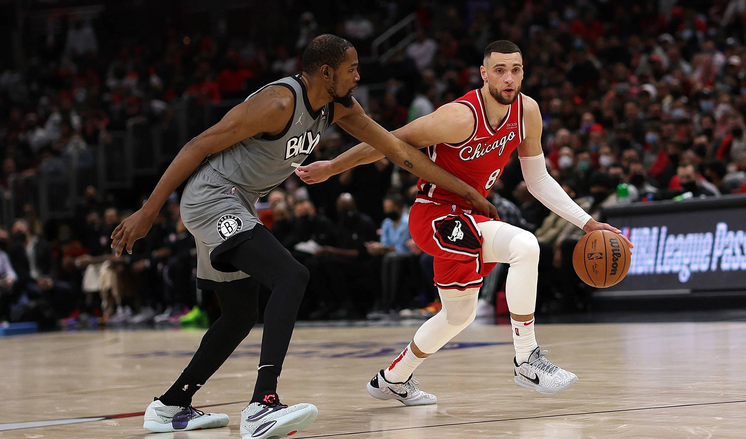 开云体育在线-公牛逆转篮网，拉文砍