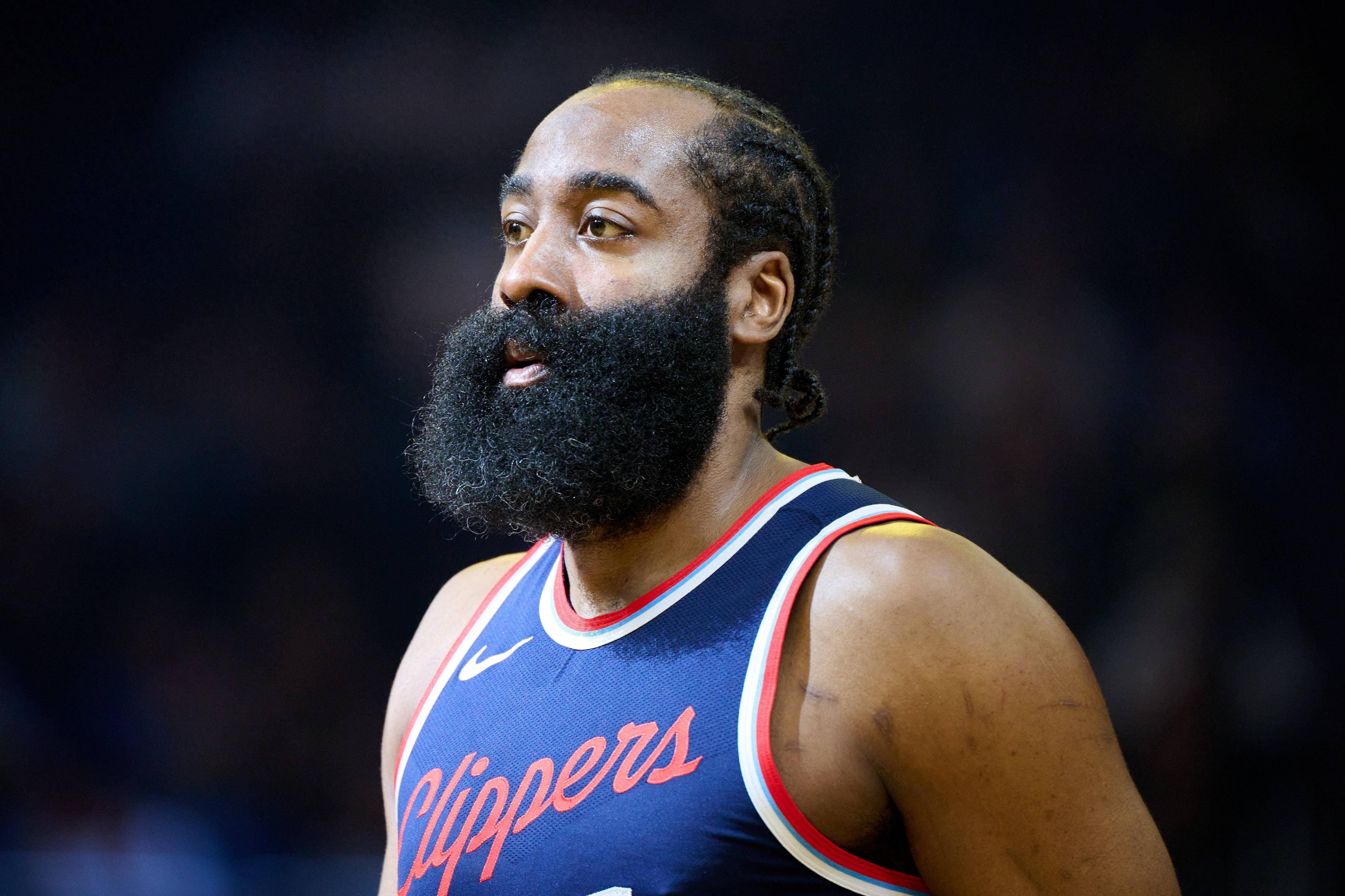 开云体育下载-包含火箭逆转灰熊，哈登36+8+7全面发挥的词条