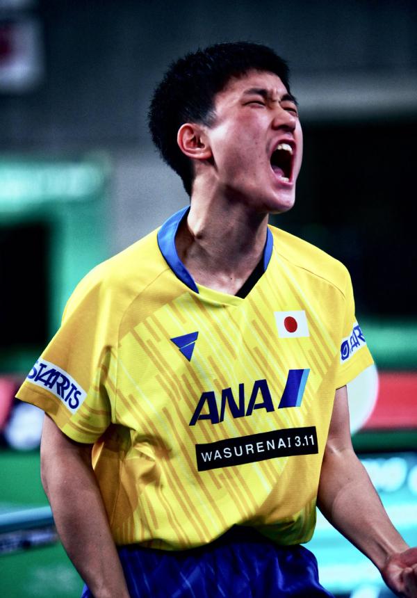 开云体育官方网站-日本乒乓球队轻取英国乒乓球队，奥恰洛夫爆发神勇的简单介绍